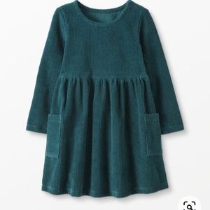 Hanna Andersson Juniper Ribbed Velour Pocket Dress Size 110 (5)